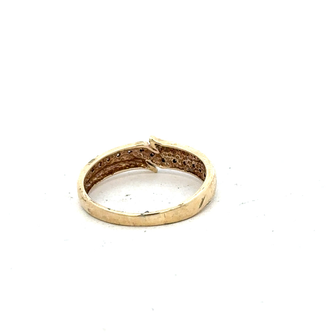 9ct yellow gold diamond ring size L1/2 (sh23832l)