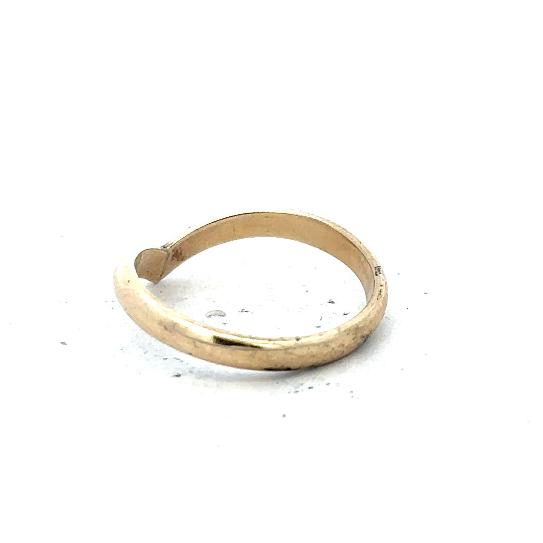 9ct yellow gold ring size M (sh26278b)