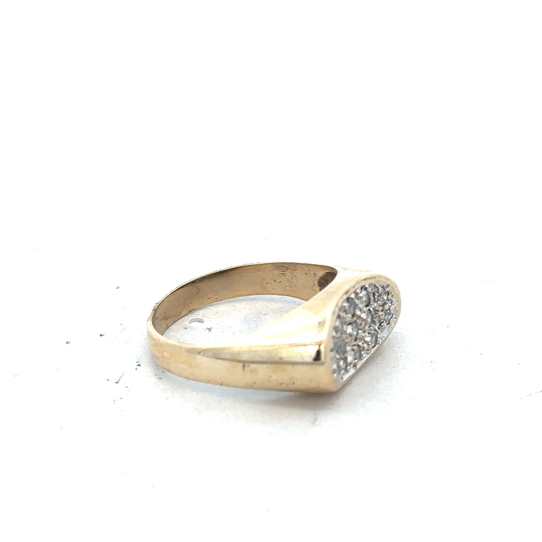 9ct yellow gold ring size R (sh26264b)