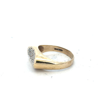 9ct yellow gold ring size R (sh26264b)
