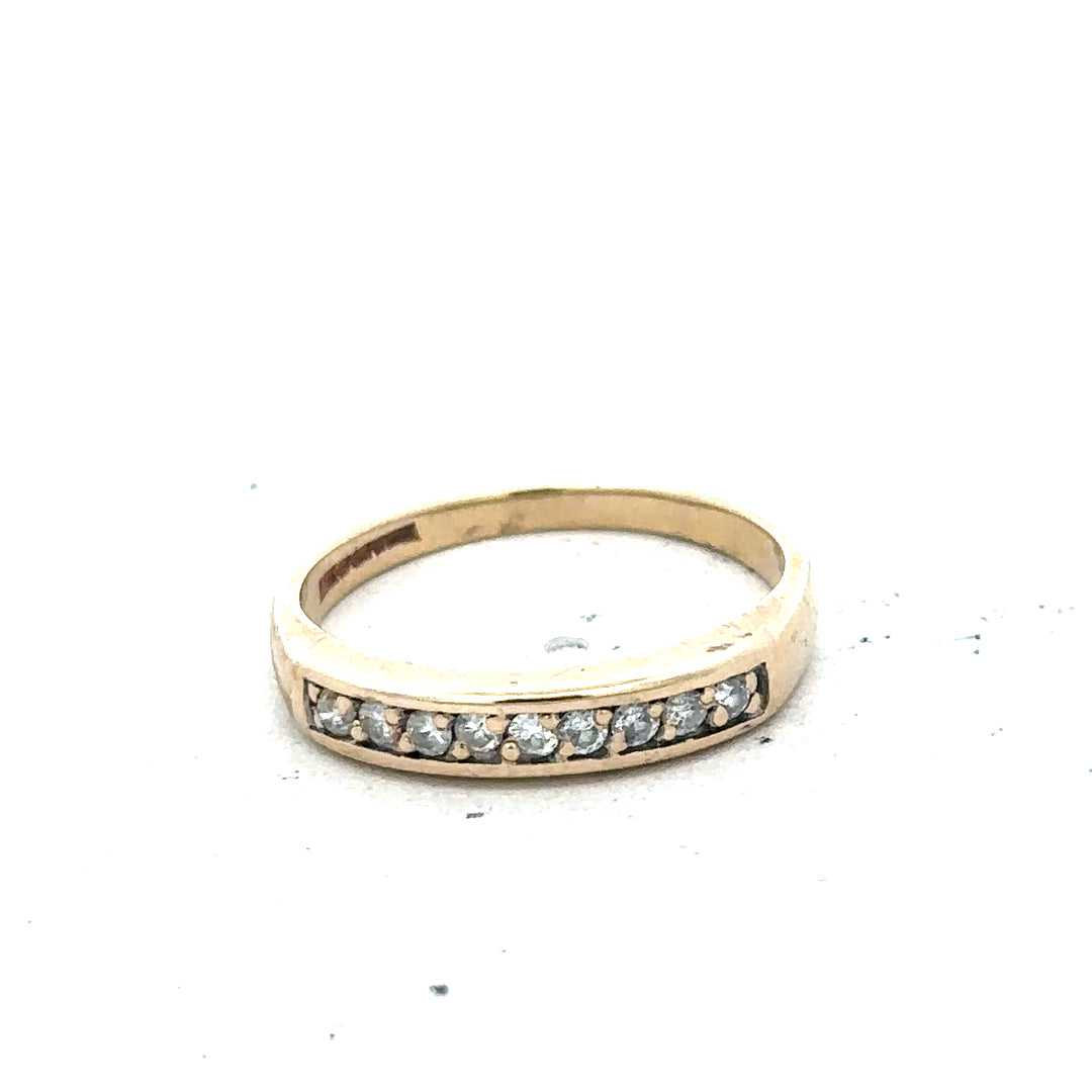 9ct yellow gold diamond ring size K1/2 (sh25074l)