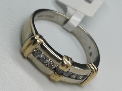 9ct white gold diamond ring