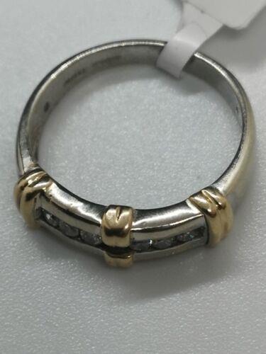 9ct white gold diamond ring