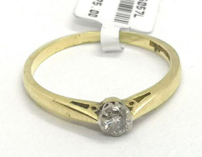 9ct yellow gold Diamond solitaire Ring