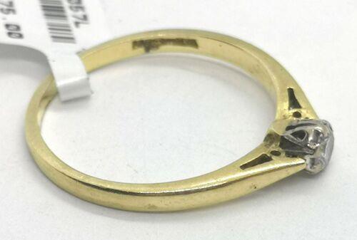 9ct yellow gold Diamond solitaire Ring