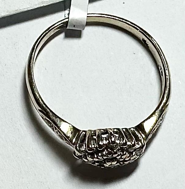 9ct yellow gold diamond ring size O1/2