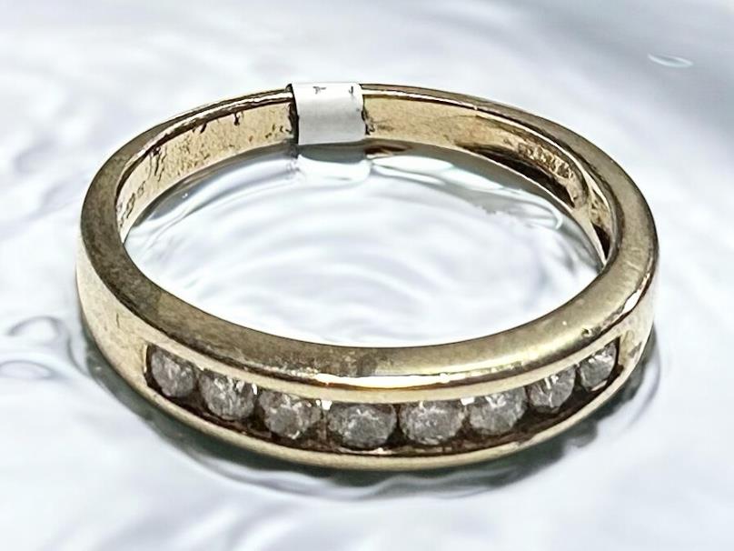 9ct yellow gold diamond ring size K1/2