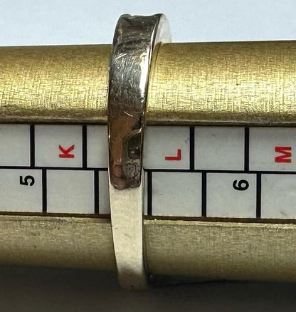 9ct yellow gold diamond ring size K1/2