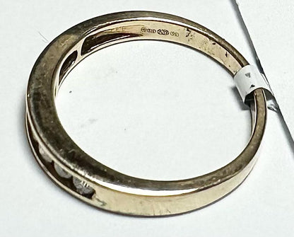 9ct yellow gold diamond ring size K1/2