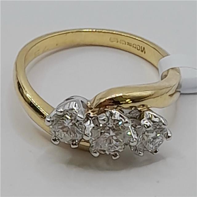 18ct Gold 0.75crt diamond ring Size L sh25729b