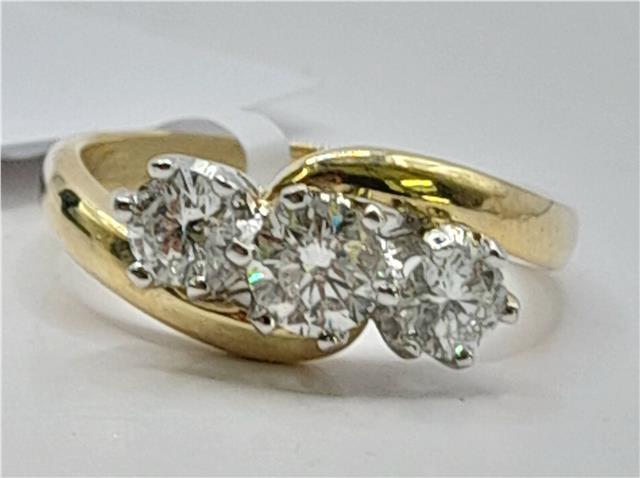 18ct Gold 0.75crt diamond ring Size L sh25729b