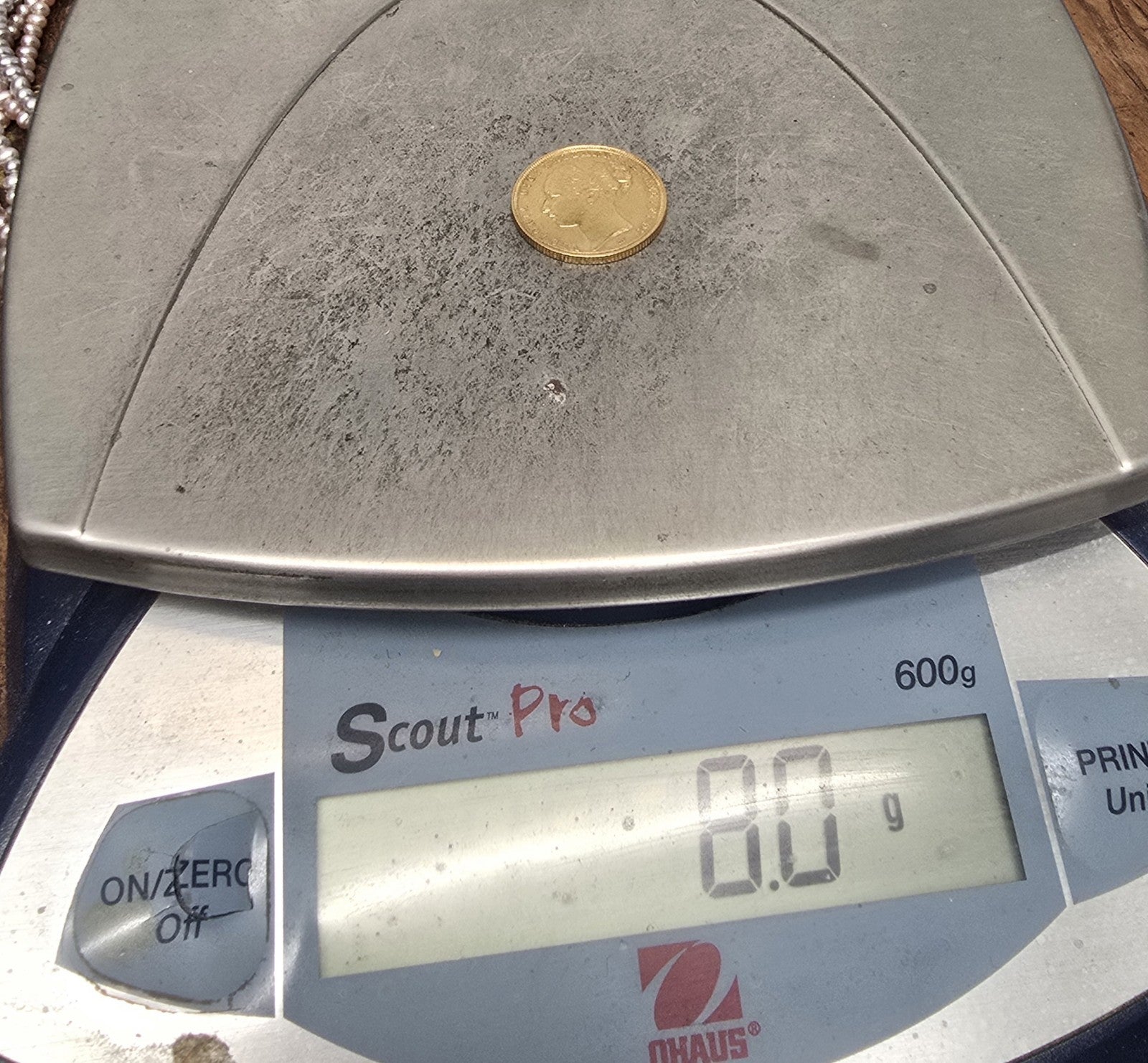 1887 Full Sovereign Coin, Weight 8g, (Sh26697b)