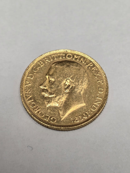 1920 Full Sovereign Coin. Weight 8g, Sh26611b