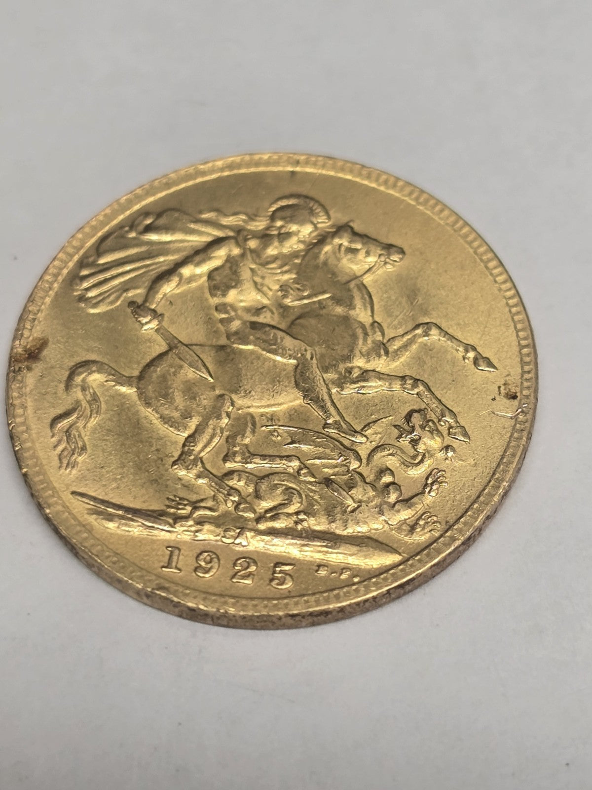 1925 Full Sovereign Coin, Weight 8g (Sh26696b)