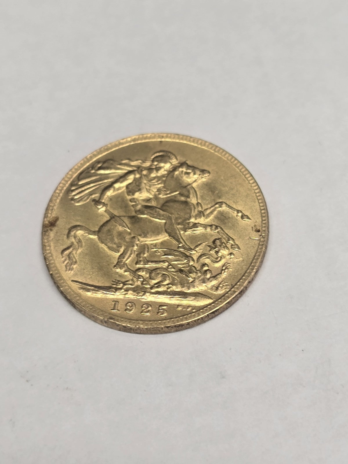 1925 Full Sovereign Coin, Weight 8g (Sh26696b)