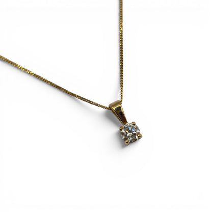 9ct yellow gold with 0.25 carst diamond pendant and 9ct chain sh24990l