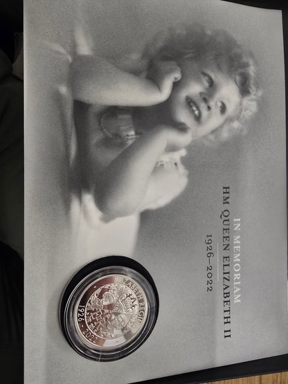 Silver proof coin in memoriam HM Queen elizabeth (sh26850b)