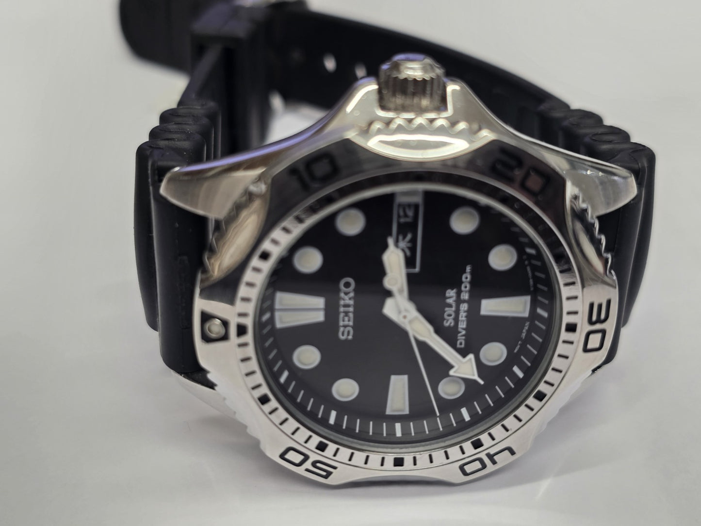 Seiko Solar Air Divers 200m Watch (Sh25168l)