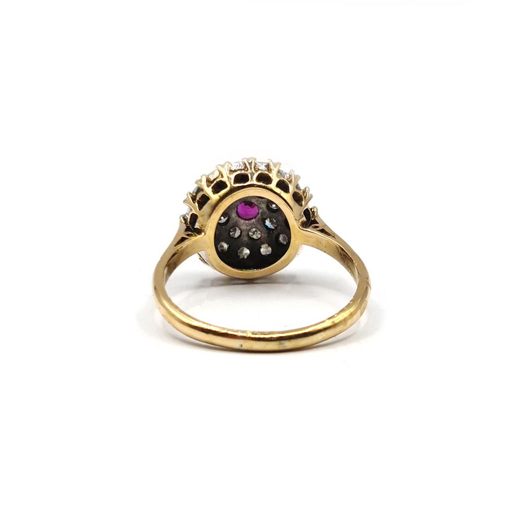https://shared1.ad-lister.co.uk/UserImages/f9858451-6400-46df-9300-45516e64c4e1/Img/Diamondrings/18ct-yellow-gold-015-carat-ruby--060-carat-diamond-cluster-ring-Size-Q-p5.jpg