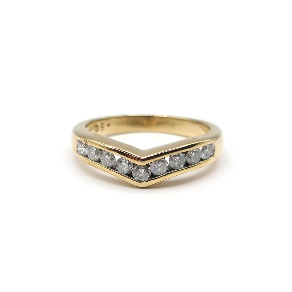 https://shared1.ad-lister.co.uk/UserImages/f9858451-6400-46df-9300-45516e64c4e1/Img/Diamondrings/18ct-yellow-gold-12-Carat-Diamond-Half-Eternity-Ring-p0.jpg