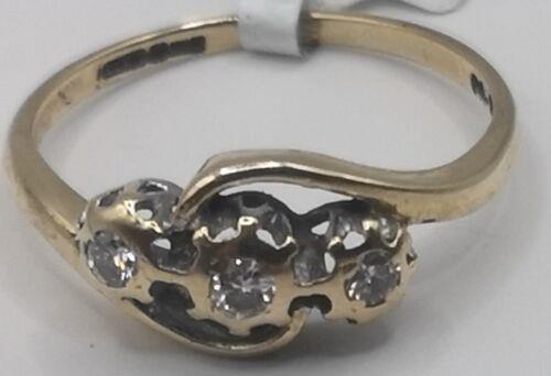 https://shared1.ad-lister.co.uk/UserImages/f9858451-6400-46df-9300-45516e64c4e1/Img/Diamondrings/9ct-yellow-gold-three-diamond-ring-Size-M-p1.jpg