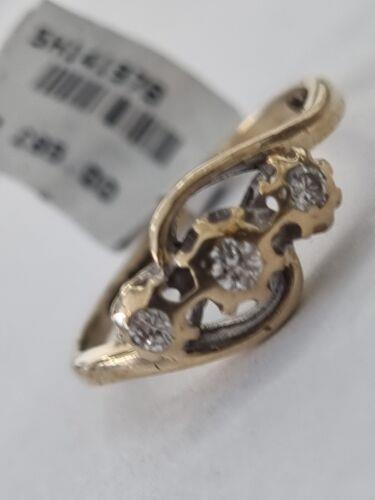 https://shared1.ad-lister.co.uk/UserImages/f9858451-6400-46df-9300-45516e64c4e1/Img/Diamondrings/9ct-yellow-gold-three-diamond-ring-Size-M-p7.jpg