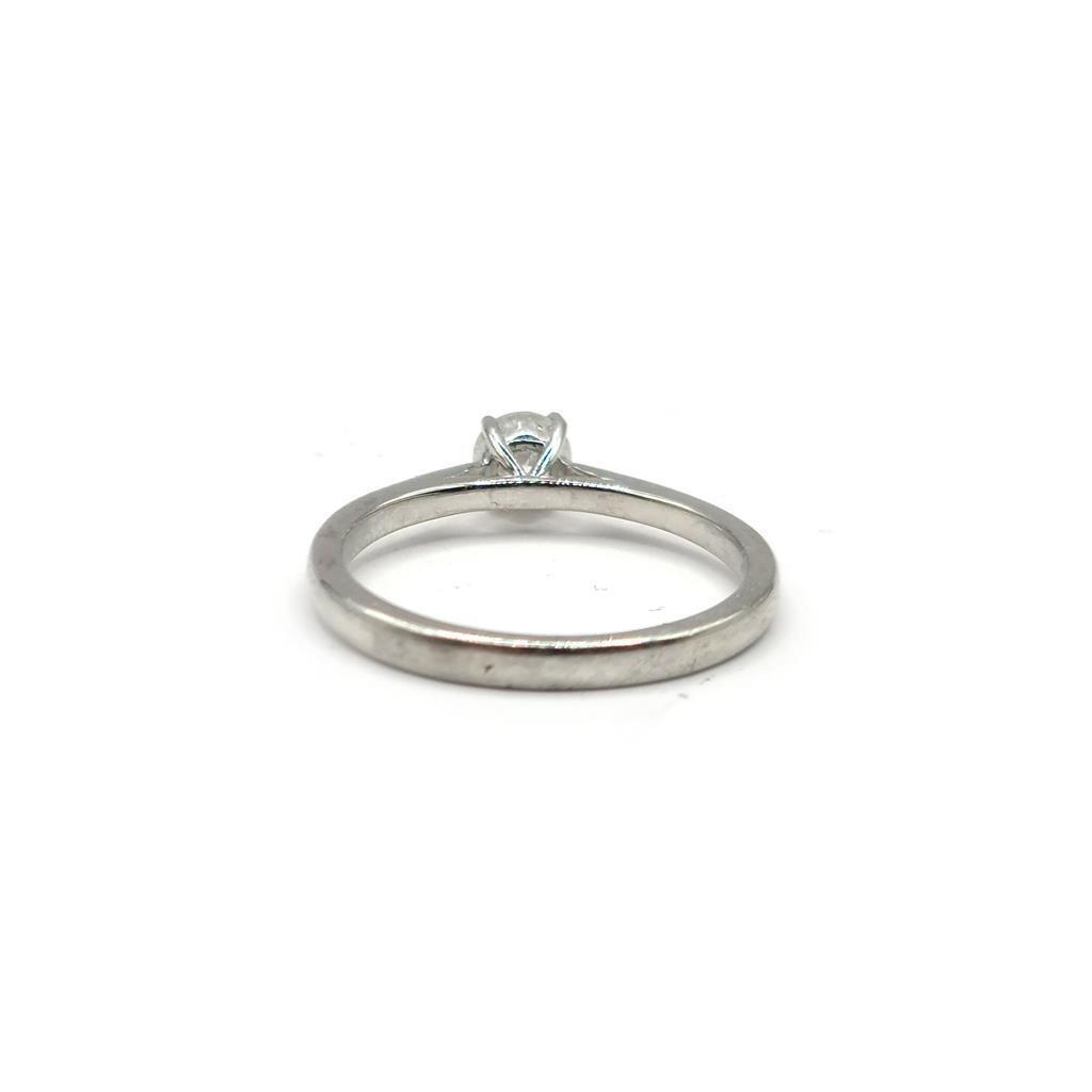 https://shared1.ad-lister.co.uk/UserImages/f9858451-6400-46df-9300-45516e64c4e1/Img/Diamondrings/Platinum-026-carat-diamond-solitaire-ring-p1.jpg