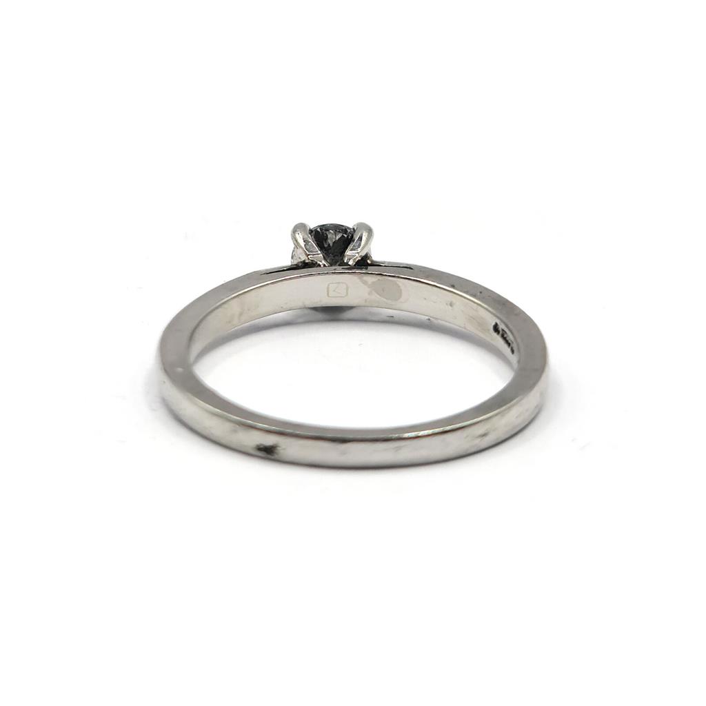 https://shared1.ad-lister.co.uk/UserImages/f9858451-6400-46df-9300-45516e64c4e1/Img/Diamondrings/Platinum-030-carat-solitaire-brilliant-cut-diamond-ring-p4.jpg