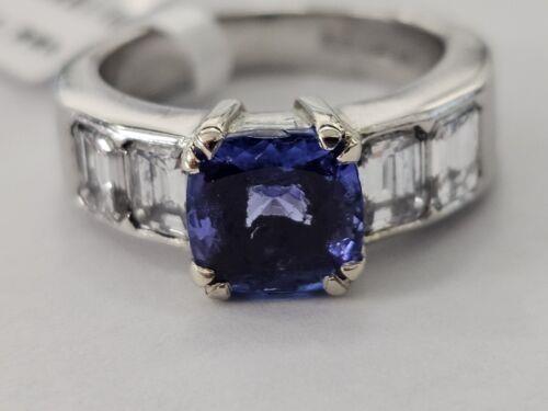 https://shared1.ad-lister.co.uk/UserImages/f9858451-6400-46df-9300-45516e64c4e1/Img/Diamondrings/Platinum-179-carat-tanzanite--160-carat-diamond-ring-p10.jpg